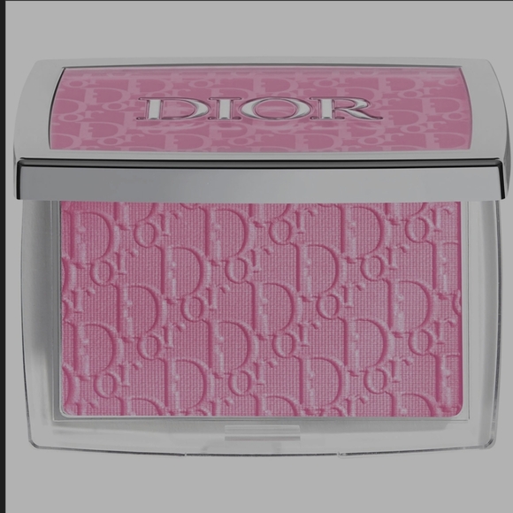 DIOR Rosy Glow 001 Pink/Subtle Pink blush. BNIB, ONE LEFT, PRICE IS FIRM! - Picture 1 of 4
